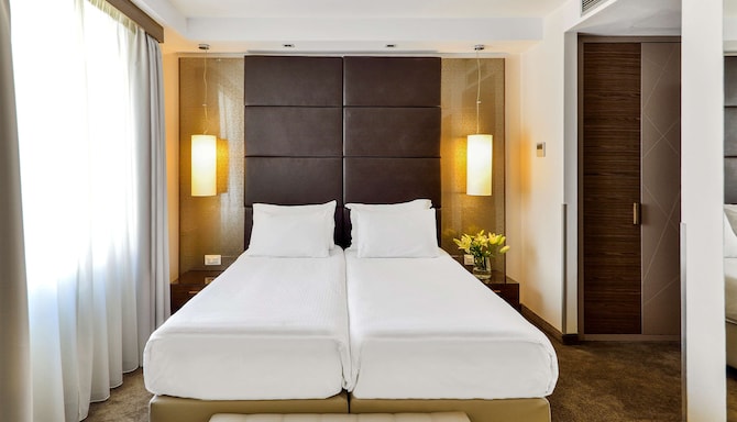 Belgrade Art Hotel, a member of Radisson Individuals - Standard Room & Superior Room