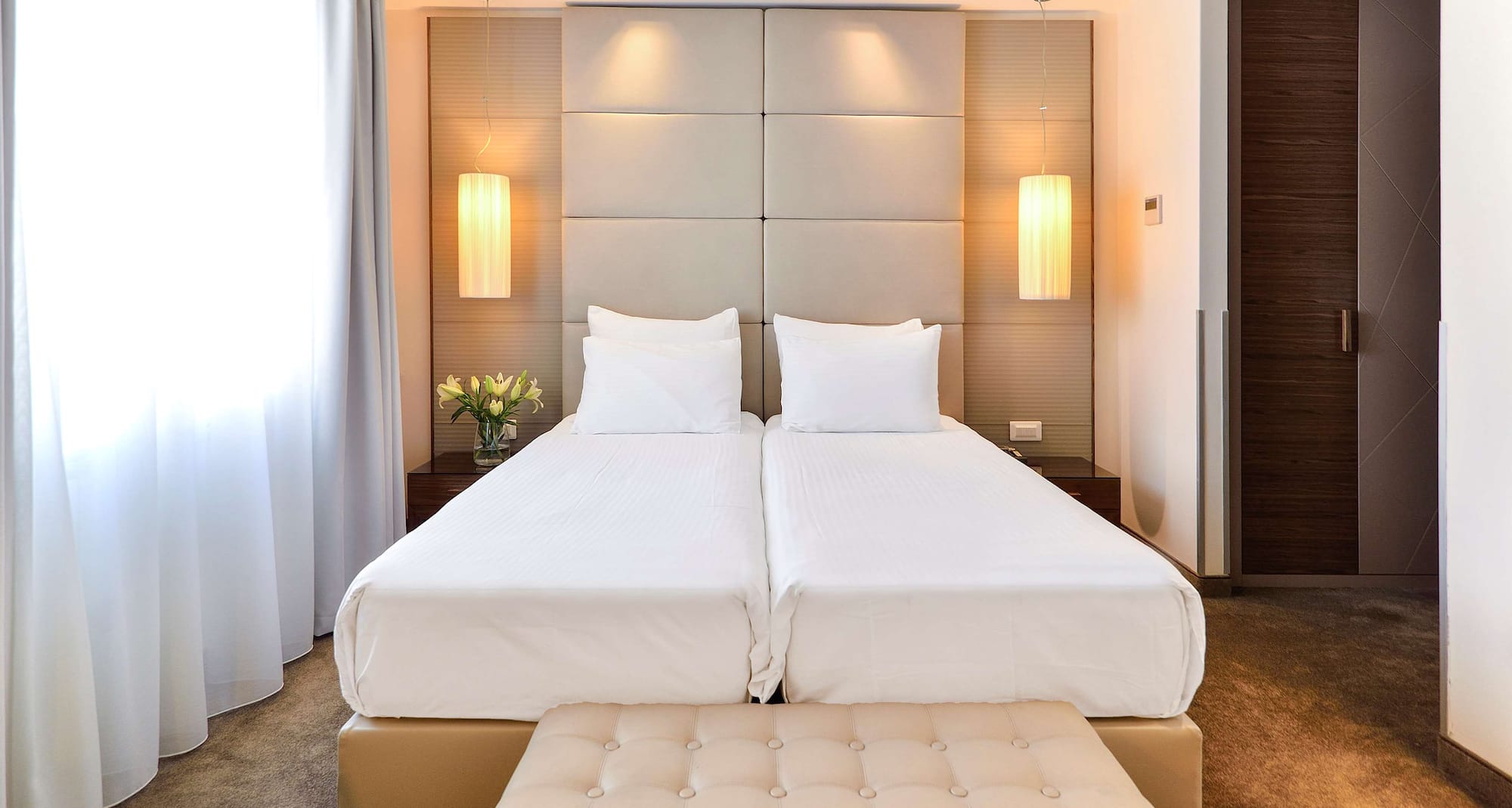 Belgrade Art Hotel, a member of Radisson Individuals - Standard Room & Superior Room