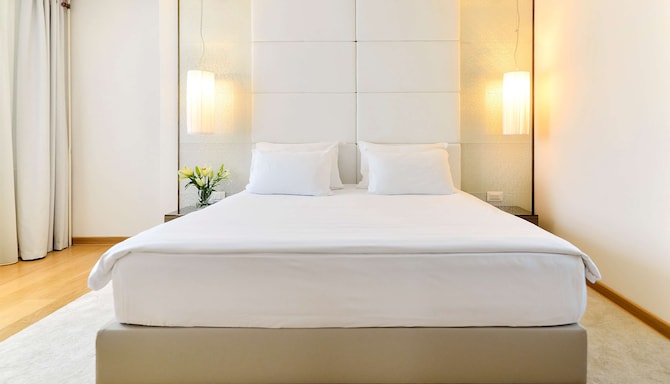 Belgrade Art Hotel, a member of Radisson Individuals - Presidential Suite