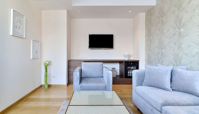 Belgrade Art Hotel, a member of Radisson Individuals - Junior Suite