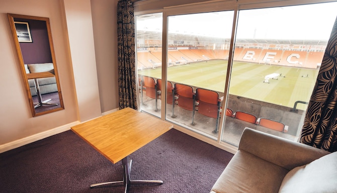 Blackpool FC Stadium Hotel, a member of Radisson Individuals - Superior Room with pitch view