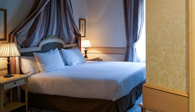 Blau Gran Hotel Las Caldas, a member of Radisson Individuals - Superior Classic Room