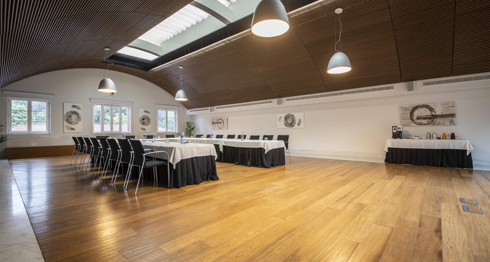 Blau Gran Hotel Las Caldas, a member of Radisson Individuals - Meeting Room