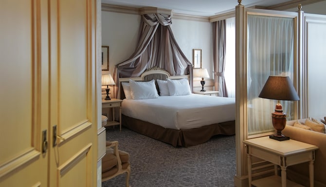 Blau Gran Hotel Las Caldas, a member of Radisson Individuals - Junior Suite