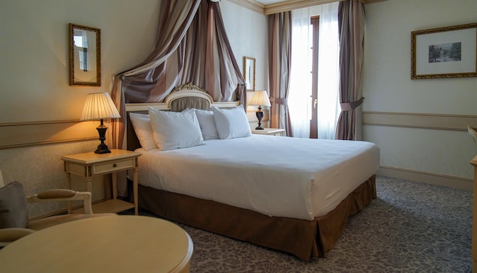 Blau Gran Hotel Las Caldas, a member of Radisson Individuals - Junior Suite