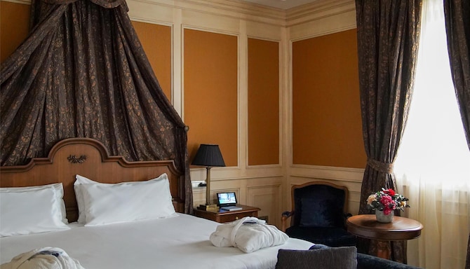 Blau Gran Hotel Las Caldas, a member of Radisson Individuals - Premium Suite