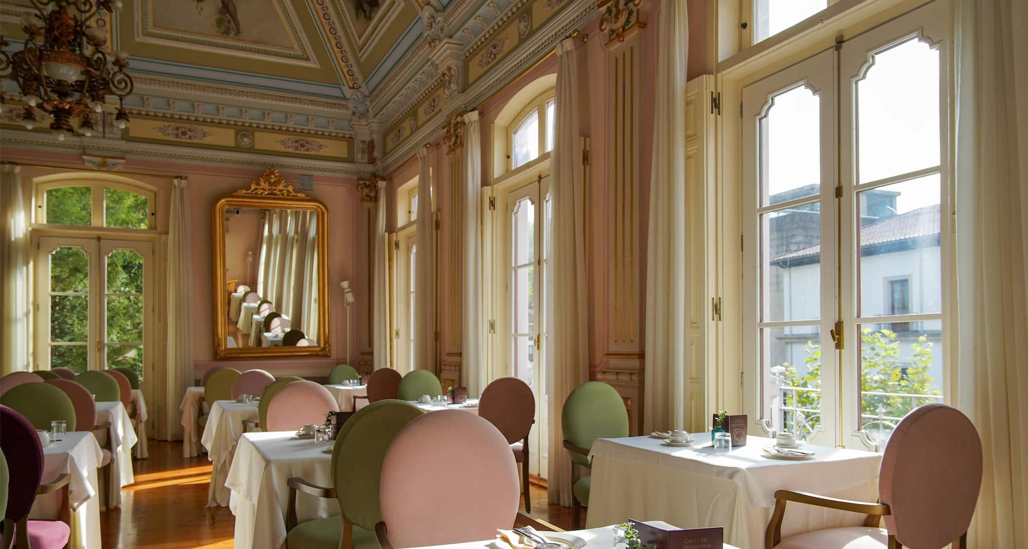 Blau Hotel Las Caldas, a member of Radisson Individuals - Breakfast Area Los Espejos