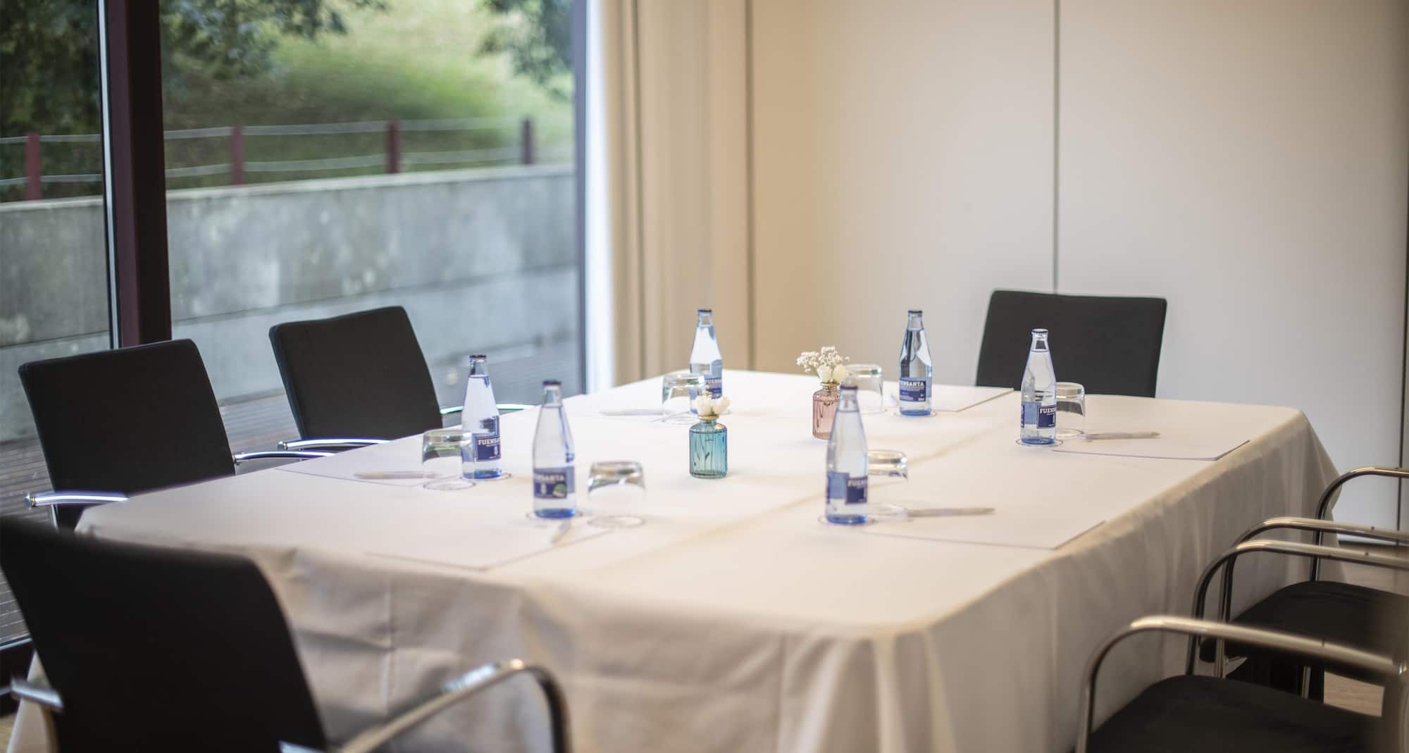 Blau Hotel Las Caldas, a member of Radisson Individuals - Meeting Room
