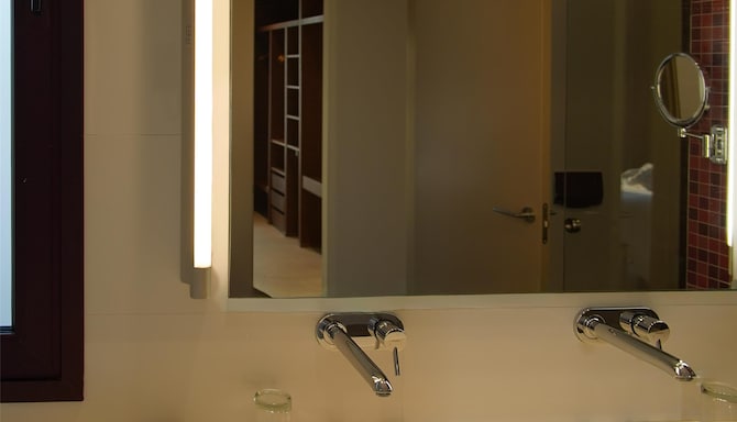 Blau Hotel Las Caldas, a member of Radisson Individuals - Premium Suite - Terrace