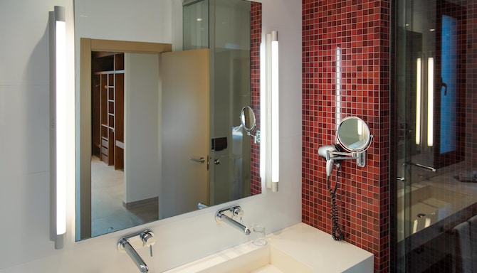 Blau Hotel Las Caldas, a member of Radisson Individuals - Premium Suite - Terrace