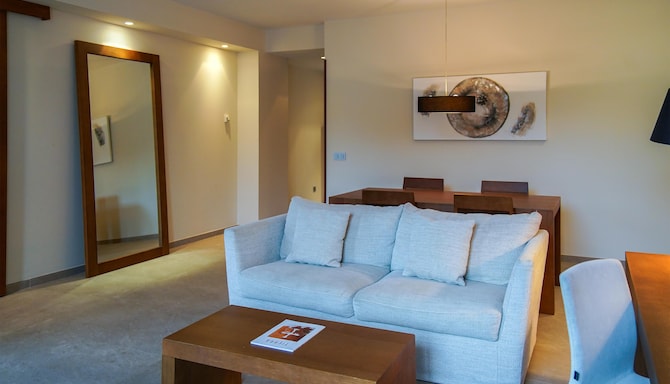 Blau Hotel Las Caldas, a member of Radisson Individuals - Suite One Bedroom Terrace