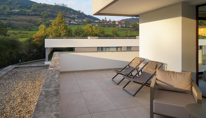 Blau Hotel Las Caldas, a member of Radisson Individuals - Premium Suite - Terrace