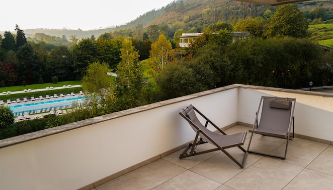 Blau Hotel Las Caldas, a member of Radisson Individuals - Premium Suite - Terrace