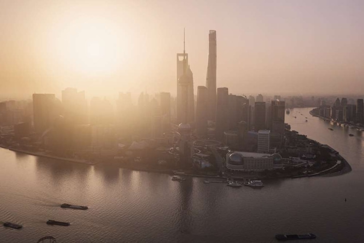 Shanghai Skyline at Sunset - Shanghai Skyline at Sunset - 6 Photos of Shanghai that Will Make you Want to Pack your Bags