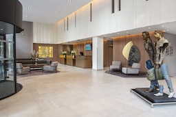 Reception of Blu Hotel Rouen Centre - Welcome to Rouen, Capital of Normandy