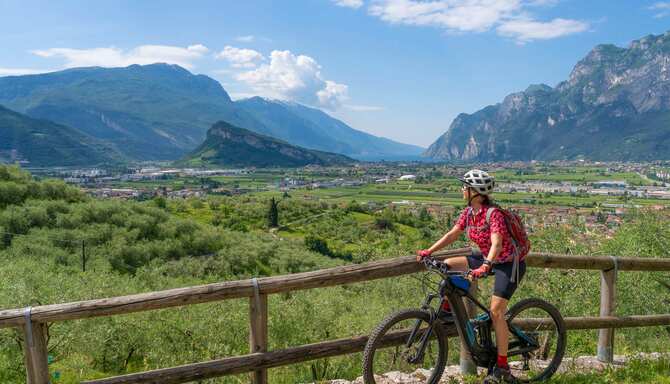 Blog images - 2023 - Lady on ebike enjoying view
