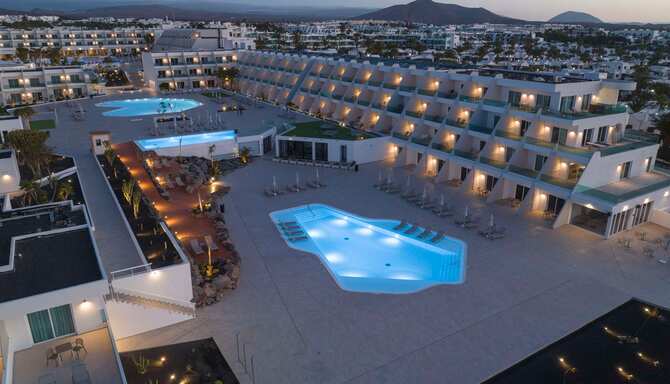 Blog images - 2023 - Activity Infinity and Chill Out Pool