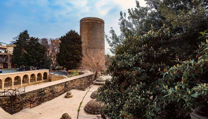Blog images - the ultimate baku travel guide - tower 2