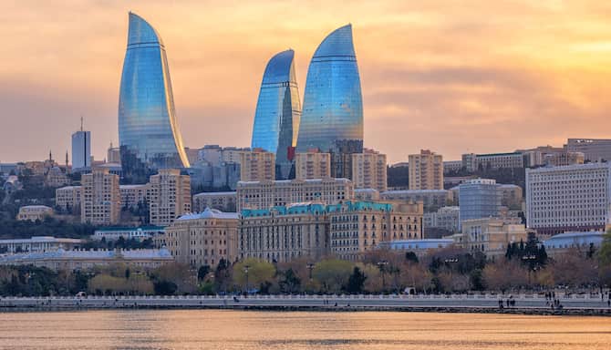 Blog images - the ultimate baku travel guide - flame towers