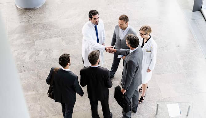 Blog images - 4 TIPS TO UNLOCK THE POWER OF MINDFUL HEALTHCARE MEETINGS