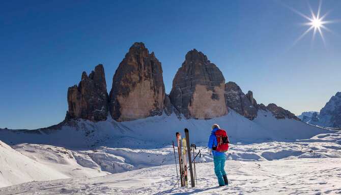 Blog images - 2023 - Man getting ready for Ski