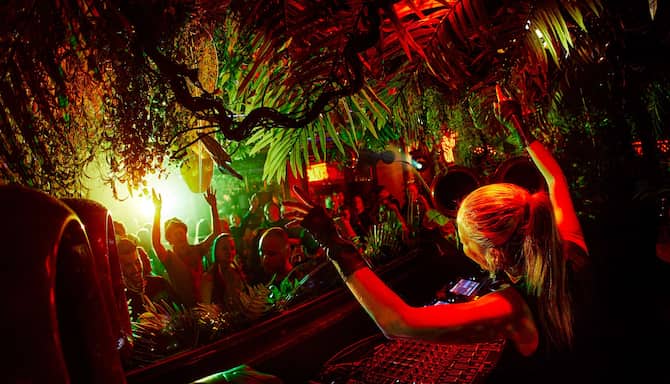 Blog images - 2024 - Explore Scotland s Music Capital with Flying Scots Girl Cat Thomson Destination Paragraph Sky Bar