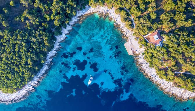 Blog images - 2024 - Beaches in Split destination GettyImages