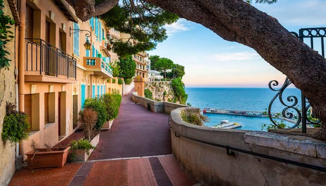 Blog images - 2024 - the ultimate road trip through the french riviera monaco