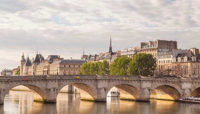 Blog images - 2024 - Off the beaten track in Paris Discover new attractions and experiences seine