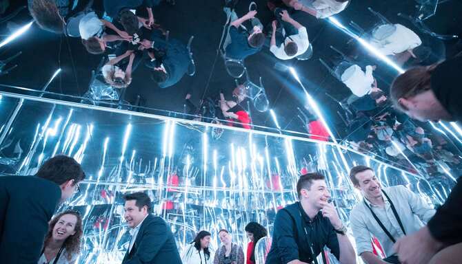 Blog images - 2024 - Inspire Curiosity amp Creativity Infinity Room Experience Infinity Room additional image