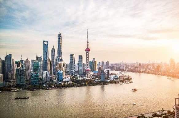 Blog images - 2024 - Discover Shanghai Top Experiences for Your Visit Experiences skyline