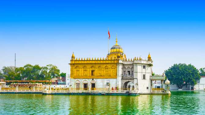 Blog images - 2024 - Gurdwara Golden Temple in Amritsar a timeless marvel culture Durgaina Temple