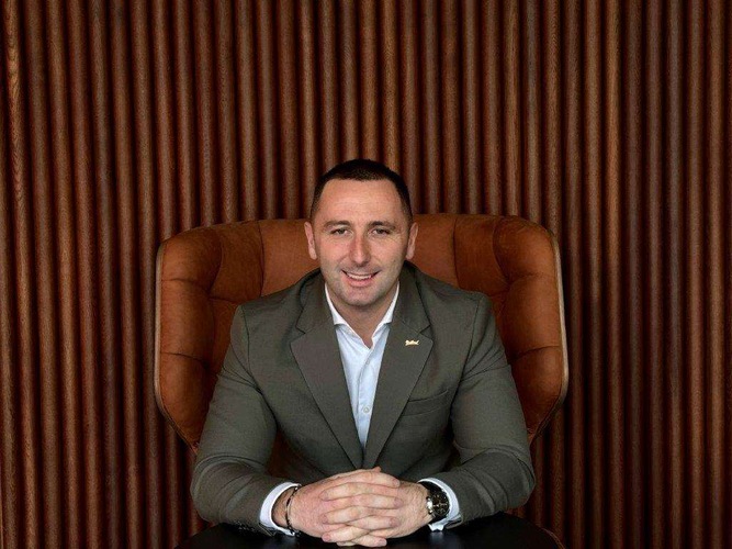 Blog images - 2024 - Redefining Success Ivica Lovrics Participation in RHGs Accelerate Program culture Professional photo