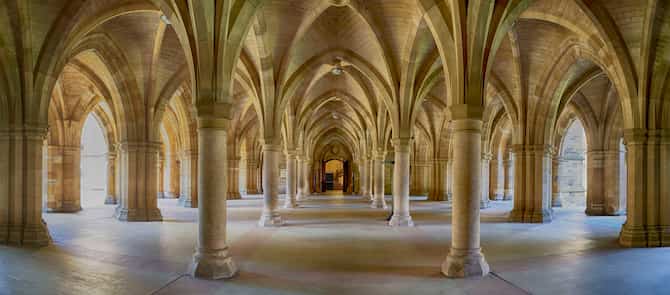 Blog images - 2024 - Discover edgy energetic Glasgow with Radisson RED Destination GettyImages