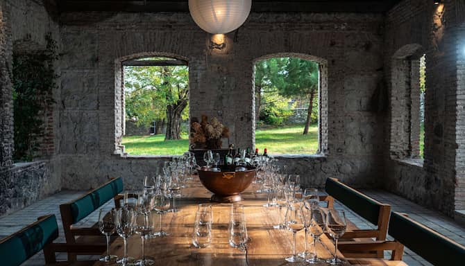 Blog images - 2024 - Tsinandali Estate A Radisson Collection Hotel Destination Outdoor Venue in the Garden