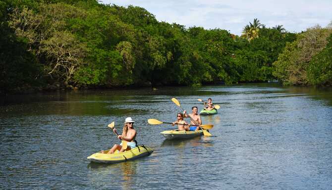 Blog images - 2024 - Mauritius Travel Guide with Radisson Hotels Destination RBA Activities MRUZG