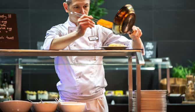 Blog images - 2024 - reasons to choose Radisson Blu Hotel Zurich Airport for your next meeting Meetings Breakfast Radisso