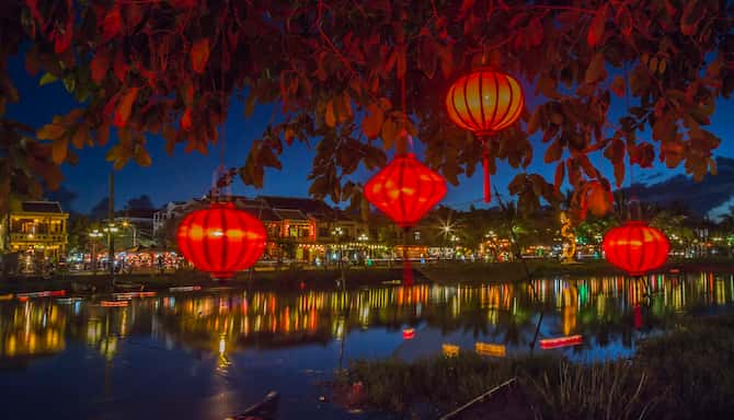 Blog images - 2024 - A Perfect Hour Itinerary in Food n Drink GettyImages