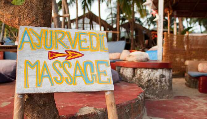 Blog images - 2024 - Goa the insiders way Experiences Ayurvedic massage