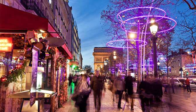 Blog images - 2025 VOL 2 - Christmas on the Champs Elysees Paris