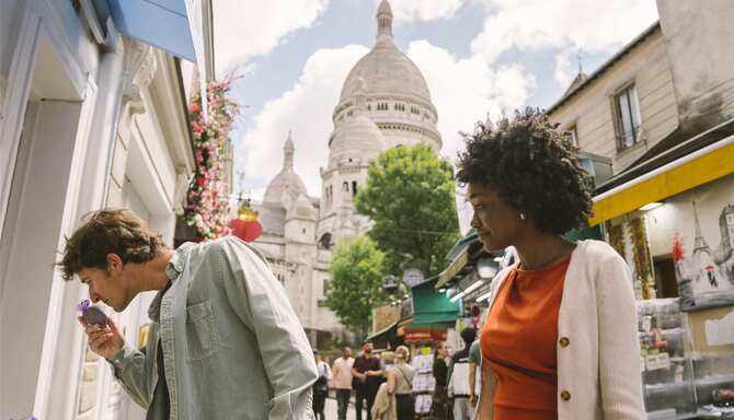 Blog images - 2025 VOL 2 - Paris Markets A Treasure Trove of Delights