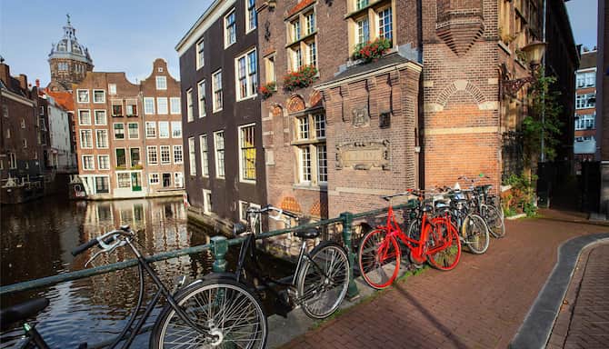 Blog images - 2025 VOL 2 - Amsterdam museums art culture Amsterdam city scene