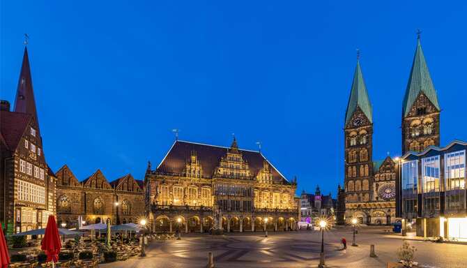 Blog images - 2025 VOL 2 - Discover the Vibrant Nightlife in Bremen