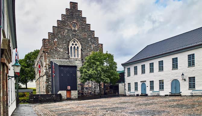 Blog images - 2025 VOL 2 - Bergen the Haakon s Hall inside the Bergenhus Fortress