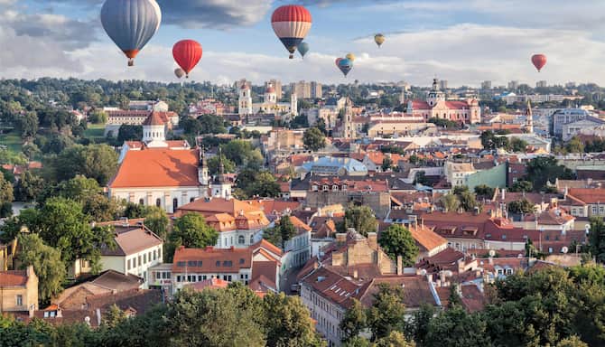 Blog images - 2025 VOL 2 - Discover the Charm of Vilnius Old Town