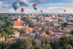Blog images - 2025 VOL 2 - Discover the Charm of Vilnius Old Town