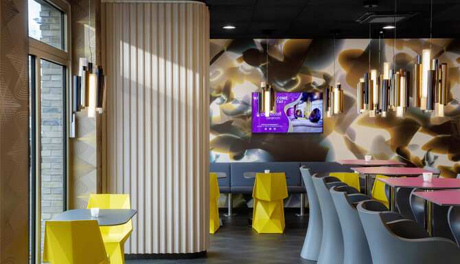 Blog images - 2025 VOL 2 - Prize by Radisson Erfurt City Lobby