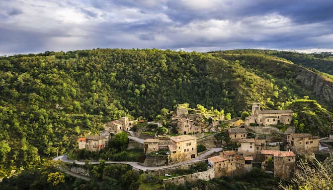 Blog images - 2025 - Enchanting Castles Near Lyon