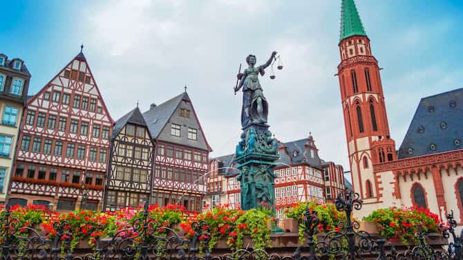 Blog images - 2025 - R merplatz Frankfurt Germany