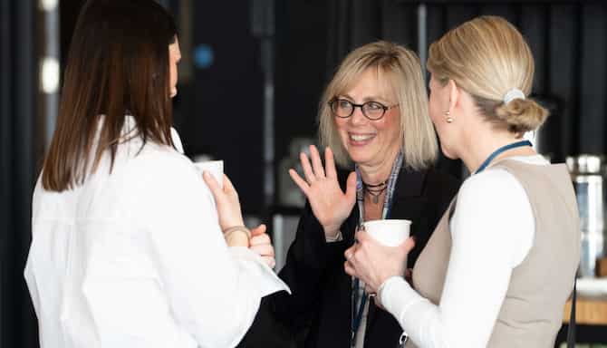 Blog images - 2025 - A Smart Choice for Healthcare Meetings Radisson Heathrow Day